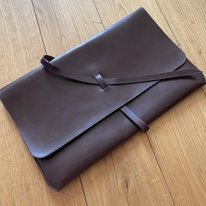 Brown clutch
